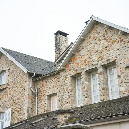 Pavillon En Bord De Seine